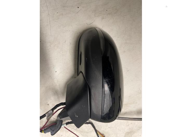 Skärmspegel, höger från en Mercedes-Benz A (177.0) 2.0 A-220 Turbo 16V 2020