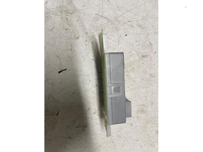 Dator, belysningsmodul från en Mercedes-Benz A (177.0) 2.0 A-220 Turbo 16V 2020