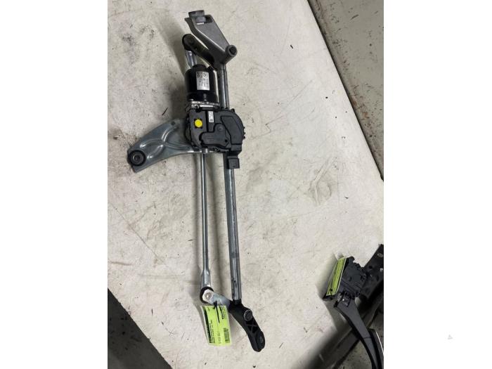 Torkarmotor + mekanism från en Mercedes-Benz A (177.0) 2.0 A-220 Turbo 16V 2020