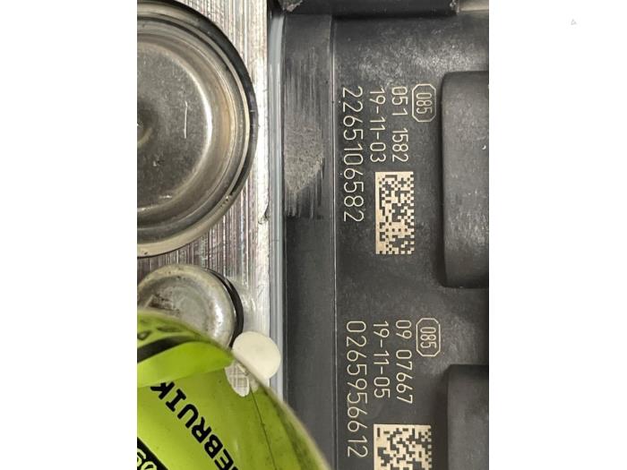 ABS-pump från en Mercedes-Benz A (177.0) 2.0 A-220 Turbo 16V 2020