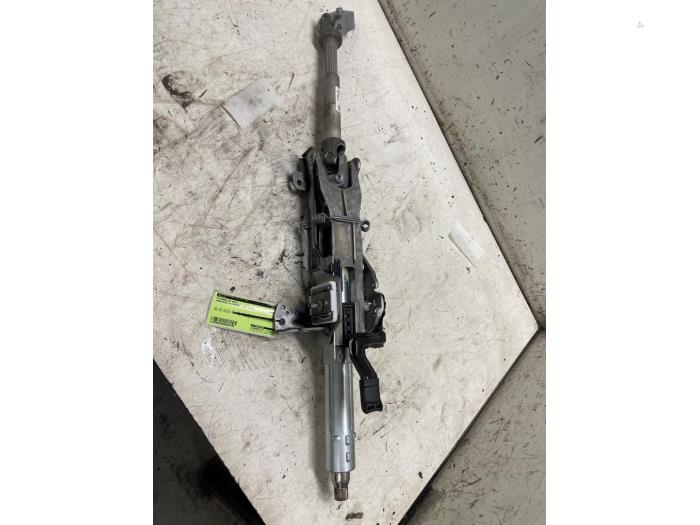 Rattstångshölje från en Mercedes-Benz A (177.0) 2.0 A-220 Turbo 16V 2020