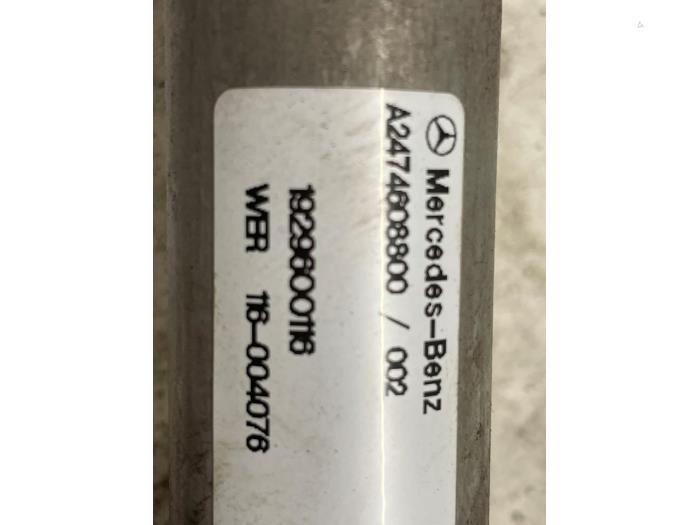 Rattstångshölje från en Mercedes-Benz A (177.0) 2.0 A-220 Turbo 16V 2020