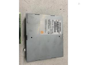 Begagnade Radiomodul Mitsubishi Space Star (A0) 1.0 12V Pris på förfrågan erbjuds av Autodemontage van de Laar