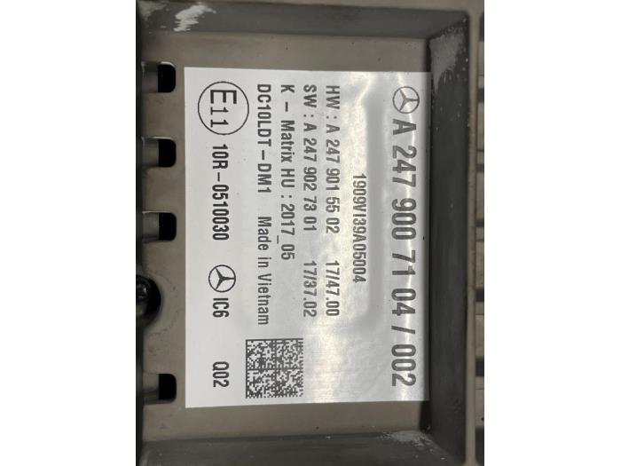 Vägmätare KM från en Mercedes-Benz A (177.0) 2.0 A-220 Turbo 16V 2020