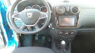 Begagnade Radiolist Dacia Lodgy (JS) 1.2 TCE 16V Pris på förfrågan erbjuds av Autodemontage van de Laar