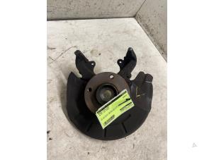 Gebruikte Fusee links-voor Volkswagen Up! (121) 1.0 12V 60 Prijs € 50,00 Margeregeling aangeboden door Autodemontage van de Laar