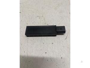 Gebruikte Keyless entry antenne Audi A3 Sportback (8VA/8VF) 1.4 TFSI 16V e-tron Prijs € 25,00 Margeregeling aangeboden door Autodemontage van de Laar