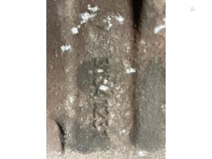 Begagnade Bakre bromsok, höger Volvo V40 (MV) 1.6 D2 Pris € 50,00 Marginaltabell erbjuds av Autodemontage van de Laar