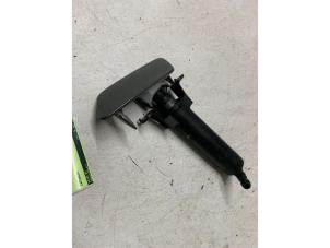 Gebruikte Koplampsproeier pomp Audi A3 Sportback (8VA/8VF) 1.4 TFSI ACT 16V Prijs op aanvraag aangeboden door Autodemontage van de Laar