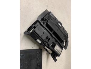 Gebruikte Display Interieur Mercedes C (W204) 2.2 C-220 CDI 16V Prijs op aanvraag aangeboden door Autodemontage van de Laar