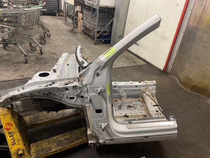 Karosshörn, vänster fram från en Mercedes-Benz A (177.0) 2.0 A-220 Turbo 16V 2020