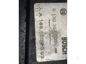 Begagnade Fläktmotor Mercedes A (W169) 2.0 A-180 CDI 16V 3-Drs. Pris på förfrågan erbjuds av Autodemontage van de Laar