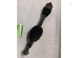 Begagnade Drivaxel, höger fram Opel Antara (LA6) 2.4 16V 4x4 Pris på förfrågan erbjuds av Autodemontage van de Laar