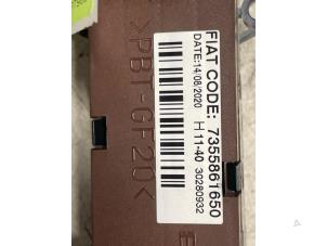 Begagnade Nödbelysningsbrytare Fiat Ducato (250) 2.3 D 120 Multijet AdBlue Pris € 30,00 Marginaltabell erbjuds av Autodemontage van de Laar