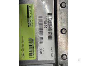 Gebruikte Computer Motormanagement Volvo C30 (EK/MK) 1.8 16V Prijs op aanvraag aangeboden door Autodemontage van de Laar