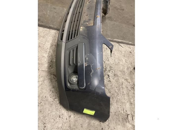 Främre stötfångare från en Ford Focus C-Max 1.6 16V Ti-VCT 2007