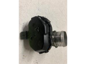 Begagnade Spjällhus Ford Transit Connect (PJ2) 1.5 EcoBlue Pris € 75,00 Marginaltabell erbjuds av Autodemontage van de Laar