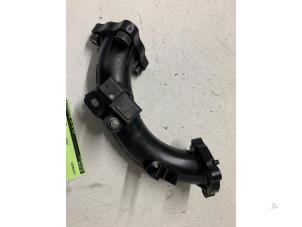 Begagnade Laddluftkylarrör Ford Transit Connect (PJ2) 1.5 EcoBlue Pris € 45,00 Marginaltabell erbjuds av Autodemontage van de Laar