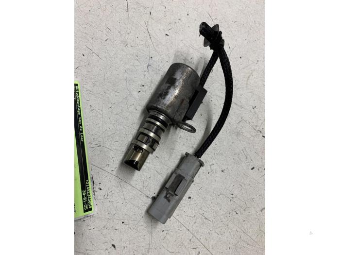 Kamaxeljusterare från en Ford Transit Connect (PJ2) 1.5 EcoBlue 2020