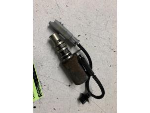 Begagnade Kamaxeljusterare Ford Transit Connect (PJ2) 1.5 EcoBlue Pris € 50,00 Marginaltabell erbjuds av Autodemontage van de Laar