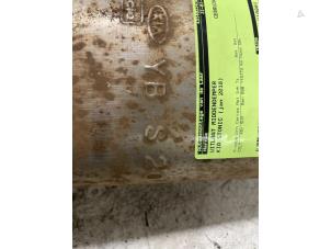 Begagnade Ljuddämpare, mitten Kia Stonic (YB) 1.0i T-GDi 12V Pris € 50,00 Marginaltabell erbjuds av Autodemontage van de Laar