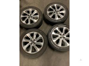 Begagnade Hjuluppsättning + däck Kia Stonic (YB) 1.0i T-GDi 12V Pris € 500,00 Marginaltabell erbjuds av Autodemontage van de Laar