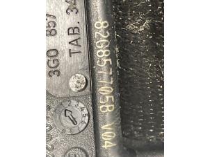 Gebruikte Veiligheidsgordel links-voor Audi A1 Sportback (GBA) 1.0 25 TFSI 12V Prijs € 175,00 Margeregeling aangeboden door Autodemontage van de Laar