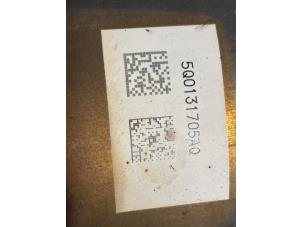 Gebruikte Roetfilter Skoda Superb Combi (3V5) 2.0 TDI Prijs € 450,00 Margeregeling aangeboden door Autodemontage van de Laar