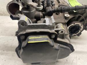 Begagnade Växellåda Volkswagen Golf Sportsvan (AUVS) 1.6 TDI BlueMotion 16V Pris € 650,00 Marginaltabell erbjuds av Autodemontage van de Laar