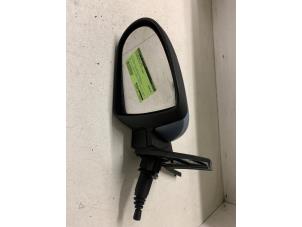 Gebruikte Buitenspiegel links Mitsubishi Colt (Z2/Z3) 1.3 16V Prijs € 35,00 Margeregeling aangeboden door Autodemontage van de Laar