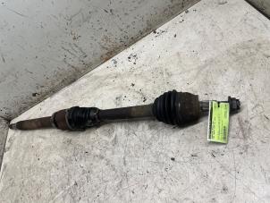 Gebruikte Aandrijfas rechts-voor Ford Transit Connect (PJ2) 1.6 TDCi 16V 95 Prijs € 90,00 Margeregeling aangeboden door Autodemontage van de Laar