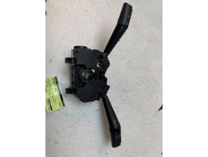 Begagnade Spak, rattstång Fiat Panda/Pandina (312) 1.0 Hybrid Pris € 50,00 Marginaltabell erbjuds av Autodemontage van de Laar