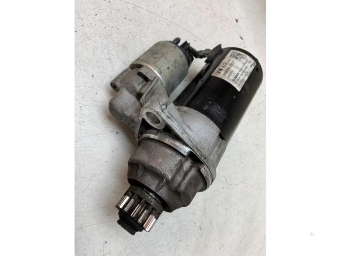 Startmotor från en Volkswagen Passat (362) 1.4 TSI 16V 2012