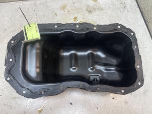 Gebruikte Carterpan Mazda CX-5 II (KF) 2.0 SkyActiv-G 165 16V 2WD Prijs € 50,00 Margeregeling aangeboden door Autodemontage van de Laar