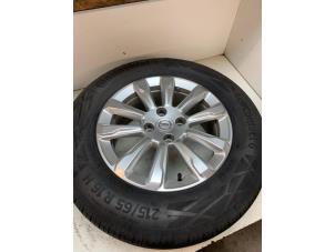 Używane Obrecz + Opona Opel Mokka 1.2 Turbo 12V Cena € 200,00 Procedura marży oferowane przez Autodemontage van de Laar