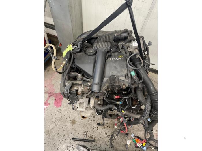 Motor från en Renault Kangoo Express (FW) 1.5 dCi 90 FAP 2011