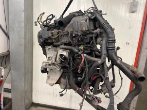 Begagnade Motor Renault Kangoo Express (FW) 1.5 dCi 90 FAP Pris € 550,00 Marginaltabell erbjuds av Autodemontage van de Laar