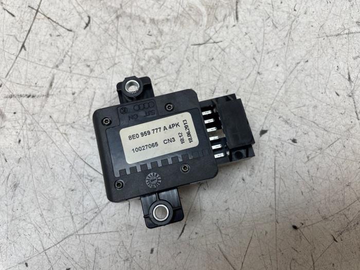 Brytare, eldrivet säte från en Audi A3 Sportback (8VA/8VF) 2.0 TDI 16V Quattro 2013