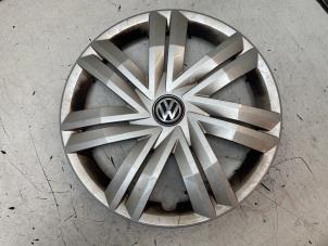 Gebruikte Wieldop Volkswagen Polo VI (AW1) 1.0 12V BlueMotion Technology Prijs € 15,00 Margeregeling aangeboden door Autodemontage van de Laar