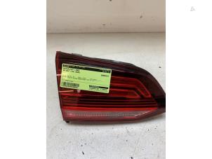 Gebruikte Achterlicht links Volkswagen Golf VII Variant (AUVV) 1.0 TSI 12V BlueMotion Technology Prijs € 80,00 Margeregeling aangeboden door Autodemontage van de Laar