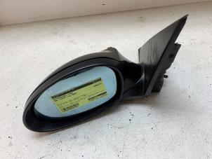 Używane Lusterko zewnetrzne lewe BMW 1 serie (E87/87N) 118i 16V Cena € 50,00 Procedura marży oferowane przez Autodemontage van de Laar