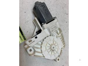 Begagnade Motor, dörrfönster Audi SQ5 (8RB) 3.0 TDI V6 24V Pris € 50,00 Marginaltabell erbjuds av Autodemontage van de Laar