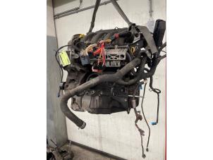 Begagnade Motor Dacia Logan MCV (KS) 1.6 16V Pris på förfrågan erbjuds av Autodemontage van de Laar