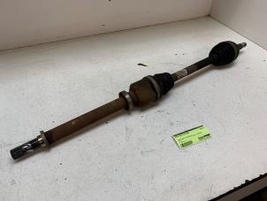 Gebruikte Homokineetas rechts-voor Dacia Logan MCV (KS) 1.6 16V Prijs € 35,00 Margeregeling aangeboden door Autodemontage van de Laar