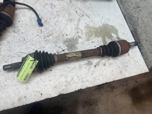 Gebruikte Steekas links-voor Citroen C3 Picasso (SH) 1.4 16V VTI 95 Prijs € 75,00 Margeregeling aangeboden door Autodemontage van de Laar