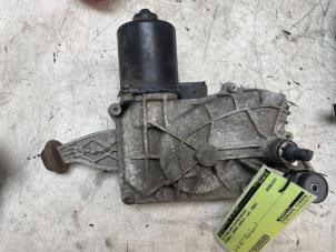 Begagnade Torkarmotor + mekanism Renault Grand Scénic III (JZ) 1.4 16V TCe 130 Pris € 75,00 Marginaltabell erbjuds av Autodemontage van de Laar