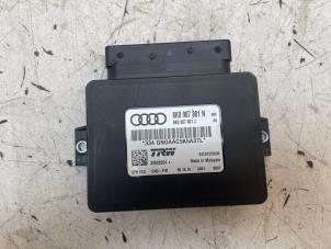 Gebruikte Handrem Module Audi Q5 (8RB) 2.0 TFSI 16V Quattro Prijs € 40,00 Margeregeling aangeboden door Autodemontage van de Laar