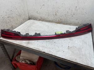 Gebruikte Achterlicht balk links + rechts Audi E-tron Sportback (GEA) 55 Prijs € 385,00 Margeregeling aangeboden door Autodemontage van de Laar