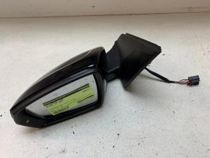 Begagnade Skärmspegel, vänster Volkswagen Polo VI (AW1) 1.0 TSI 12V Pris € 125,00 Marginaltabell erbjuds av Autodemontage van de Laar