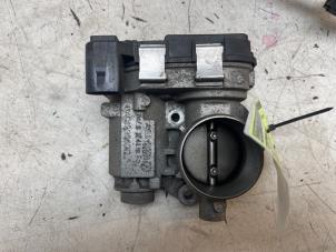 Begagnade Spjällhus Volkswagen Up! (121) 1.0 12V 60 Pris € 125,00 Marginaltabell erbjuds av Autodemontage van de Laar